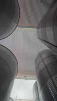 Bodega en Corral de Almaguer (Toledo).<br> Montaje de cubiertas. Chapa curva