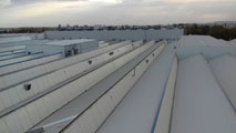 Factoría Iveco en Valladolid. <br>Sustitución de cubiertas. Cubierta de chapa perfilada