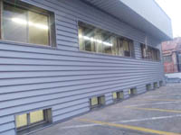 Concesionario Jaguar Land Rover en Tarragona.<br>Revestimiento de fachadas. Fachada panel composite de aluminio