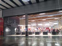 Supermercado Lidl en centro comercial Isla Azul de Madrid.<br>Revestimiento de Fachadas. Fachada Panel Composite
