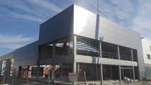 Concesionario Opel en Ciudad Real. <br>Revestimiento de fachada. Fachada panel sandwich