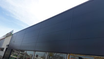 evestimiento-fachada-panel-sandwich-concesionario-opel-pinto.htm.<br>Revestimiento de Fachada. Fachada de Panel Sandwich