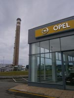 Concesionario Opel en Avilés (Asturias)<br>Revestimiento de fachadas. Fachada de panel sándwich