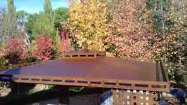 Pérgola en Pozuelo de Alarcón (Madrid).<br> Acero corten. Pérgola